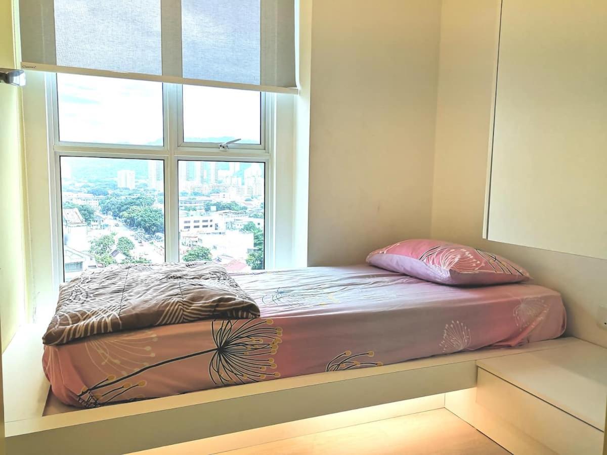 Deluxe And Feel Like A Home 1, 3-6 Pax ,Netflix, Georgetown Luaran gambar