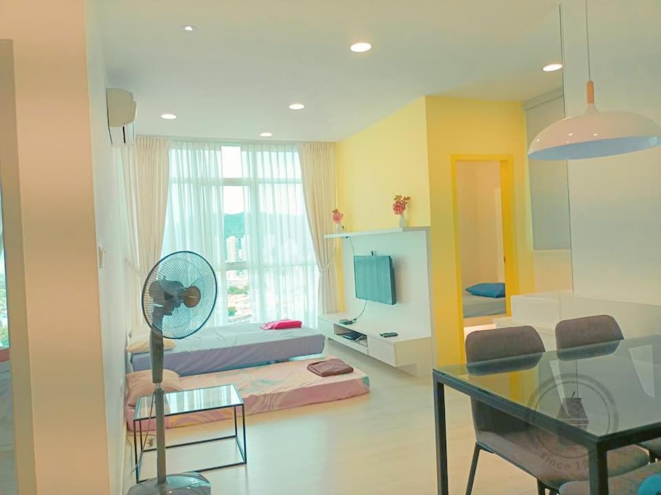 Deluxe And Feel Like A Home 1, 3-6 Pax ,Netflix, Georgetown Luaran gambar