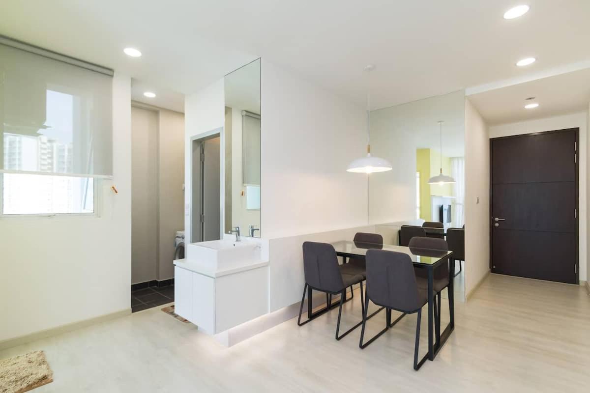 Deluxe And Feel Like A Home 1, 3-6 Pax ,Netflix, Georgetown Luaran gambar