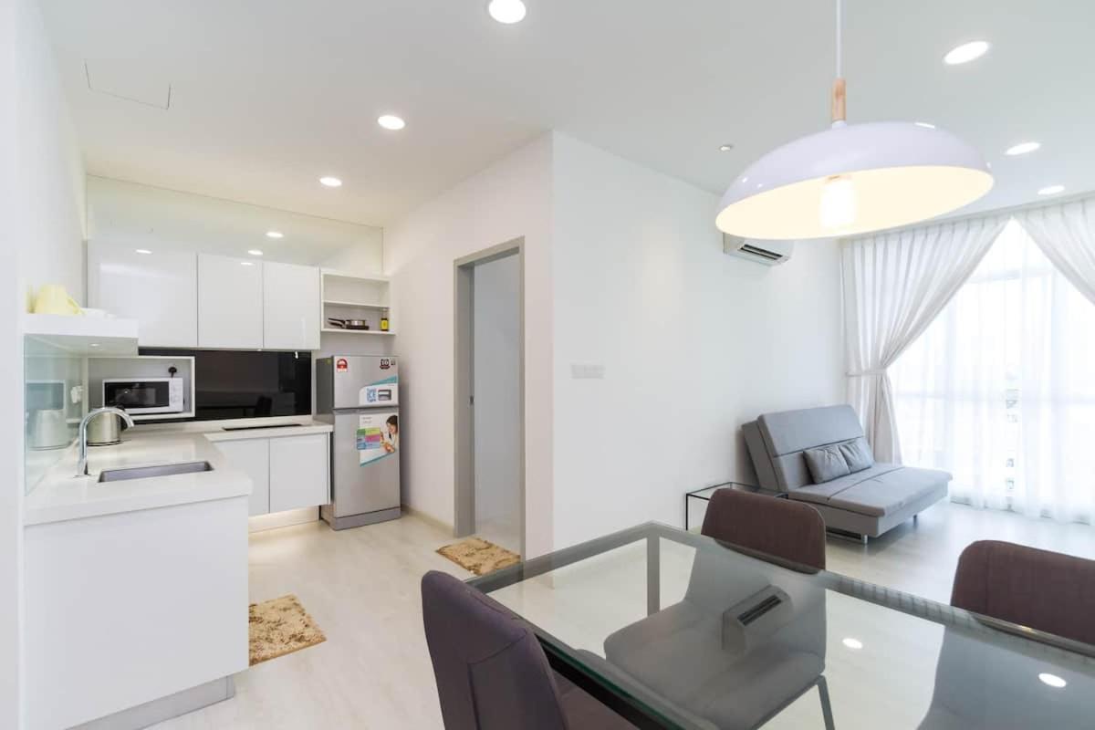 Deluxe And Feel Like A Home 1, 3-6 Pax ,Netflix, Georgetown Luaran gambar